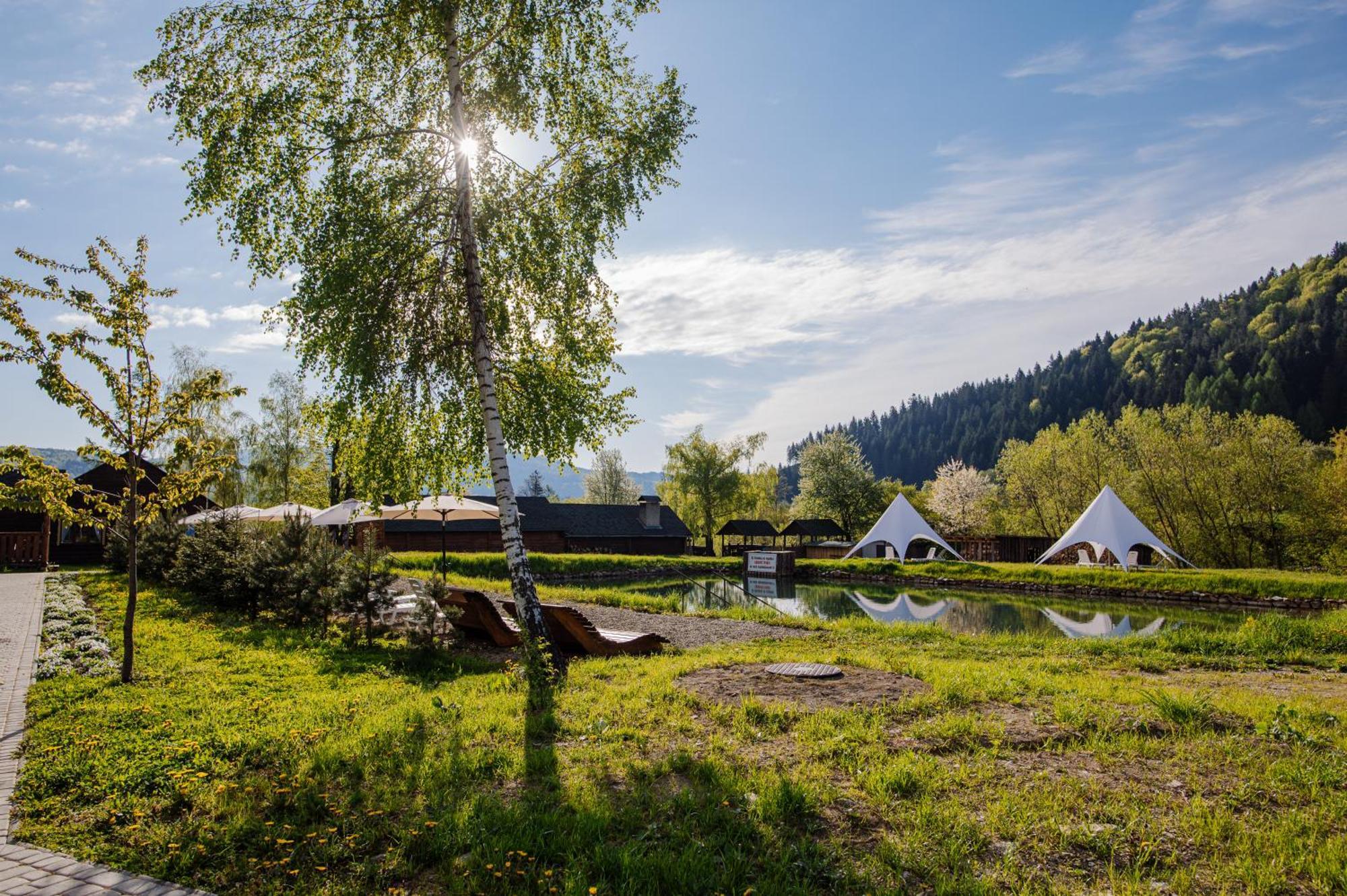 Рибничанка Hotel Skhidnytsia Exterior photo